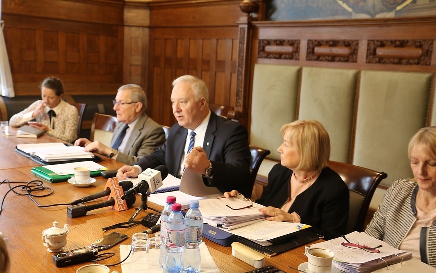 Dodatkowe 11 mln na inwestycje. Wydatki na ten cel urosną do 64 mln zł