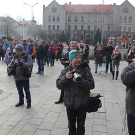 powiększ zdjęcie: Pomnik Wdzięczności dla Armii Radzieckiej odjechał z placu Słowiańskiego