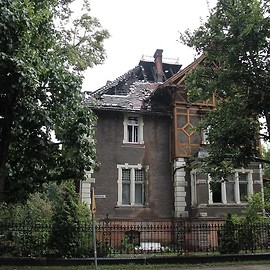 powiększ zdjęcie: Miasto pomoże pogorzelcom, którzy stracili mieszkania