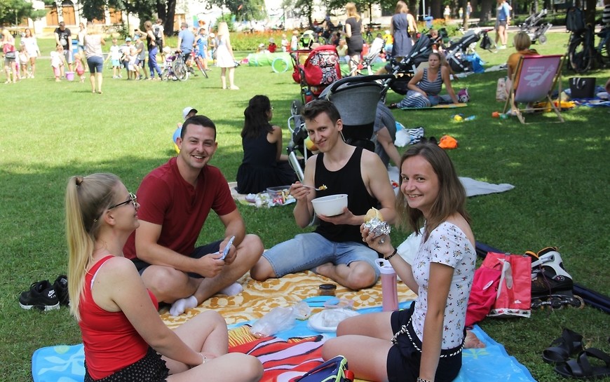 Koc, trawa i zabawa, czyli Zdrowa Legnica