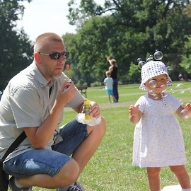 powiększ zdjęcie: Koc, trawa i zabawa, czyli Zdrowa Legnica
