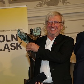 powiększ zdjęcie: Laureaci Nagrody Kulturalnej Śląska wyróżnieni w Legnicy