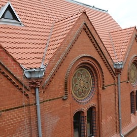 Kiedyś loża masońska, dziś biblioteka w nowej szacie