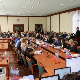 Wkrótce sesja Rady Miejskiej Legnicy