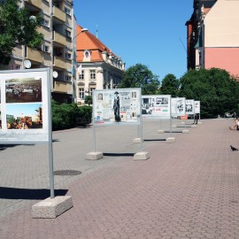 powiększ zdjęcie: Jak rodziła się polska demokracja? Musisz to zobaczyć