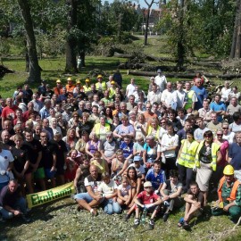 Spotkajmy się na pikniku przyjaciół parku