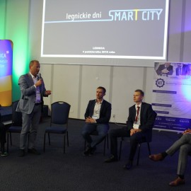 Legnickie Dni Smart City. Debata o zarządzaniu ruchem miejskim