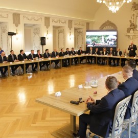 powiększ zdjęcie: Samorządy Zagłębia Miedziowego razem powalczą o unijne środki