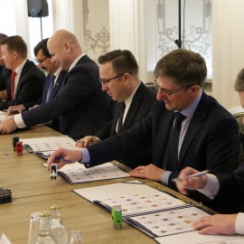 powiększ zdjęcie: Samorządy Zagłębia Miedziowego razem powalczą o unijne środki