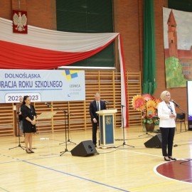 powiększ zdjęcie: Dolnośląska Inauguracja Roku Szkolnego 2022/2023 odbyła się w Legnicy