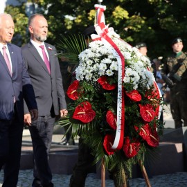 powiększ zdjęcie: Obchody 30. rocznicy wyjścia wojsk radzieckich z Polski