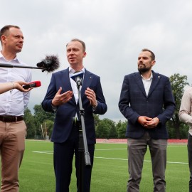 powiększ zdjęcie: Miedź Legnica otrzymała 800 tys. zł na szkolenie dzieci i młodzieży