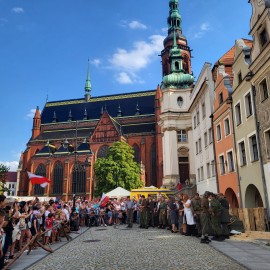 powiększ zdjęcie: Legnica uczciła 80. rocznicę Powstania Warszawskiego