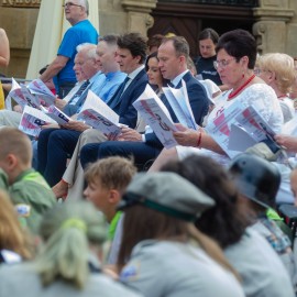 powiększ zdjęcie: Legnica uczciła 80. rocznicę Powstania Warszawskiego