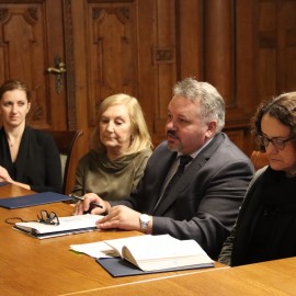 powiększ zdjęcie: Nowy skład Miejskiej Komisji Rozwiązywania Problemów Alkoholowych w Legnicy