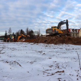 powiększ zdjęcie: Rozpoczęła się budowa żłobka na Piekarach D