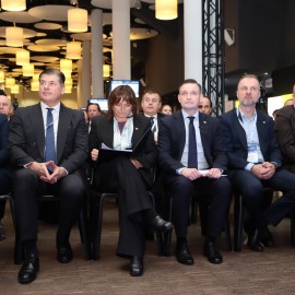 powiększ zdjęcie: Dolnośląski Kongres Inwestycyjny: debata o inwestycjach lokalnych z udziałem ...