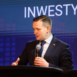 powiększ zdjęcie: Dolnośląski Kongres Inwestycyjny: debata o inwestycjach lokalnych z udziałem ...