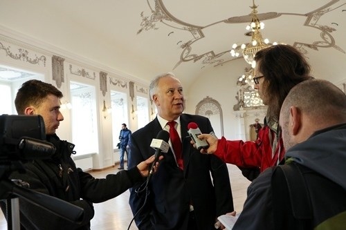 W Akademii Rycerskiej koniec wieńczy dzieło