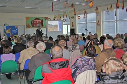 Modernizacja układu komunikacyjnego gł&oacute;wnym tematem debaty prezydenta z mieszkańcami Piekar