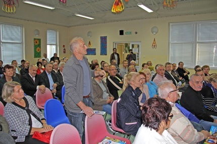 Modernizacja układu komunikacyjnego gł&oacute;wnym tematem debaty prezydenta z mieszkańcami Piekar