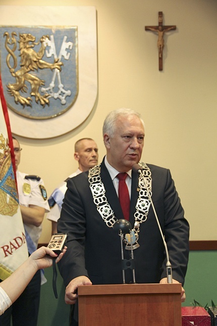 Tadeusz Krzakowski objął urząd Prezydenta Legnicy