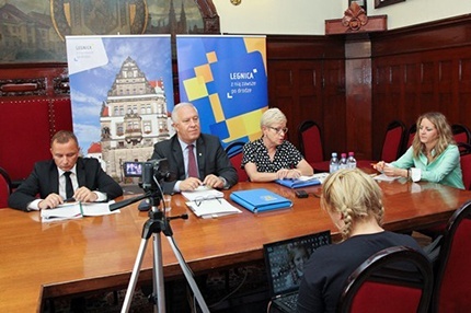 Przedsesyjna konferencja prasowa 1